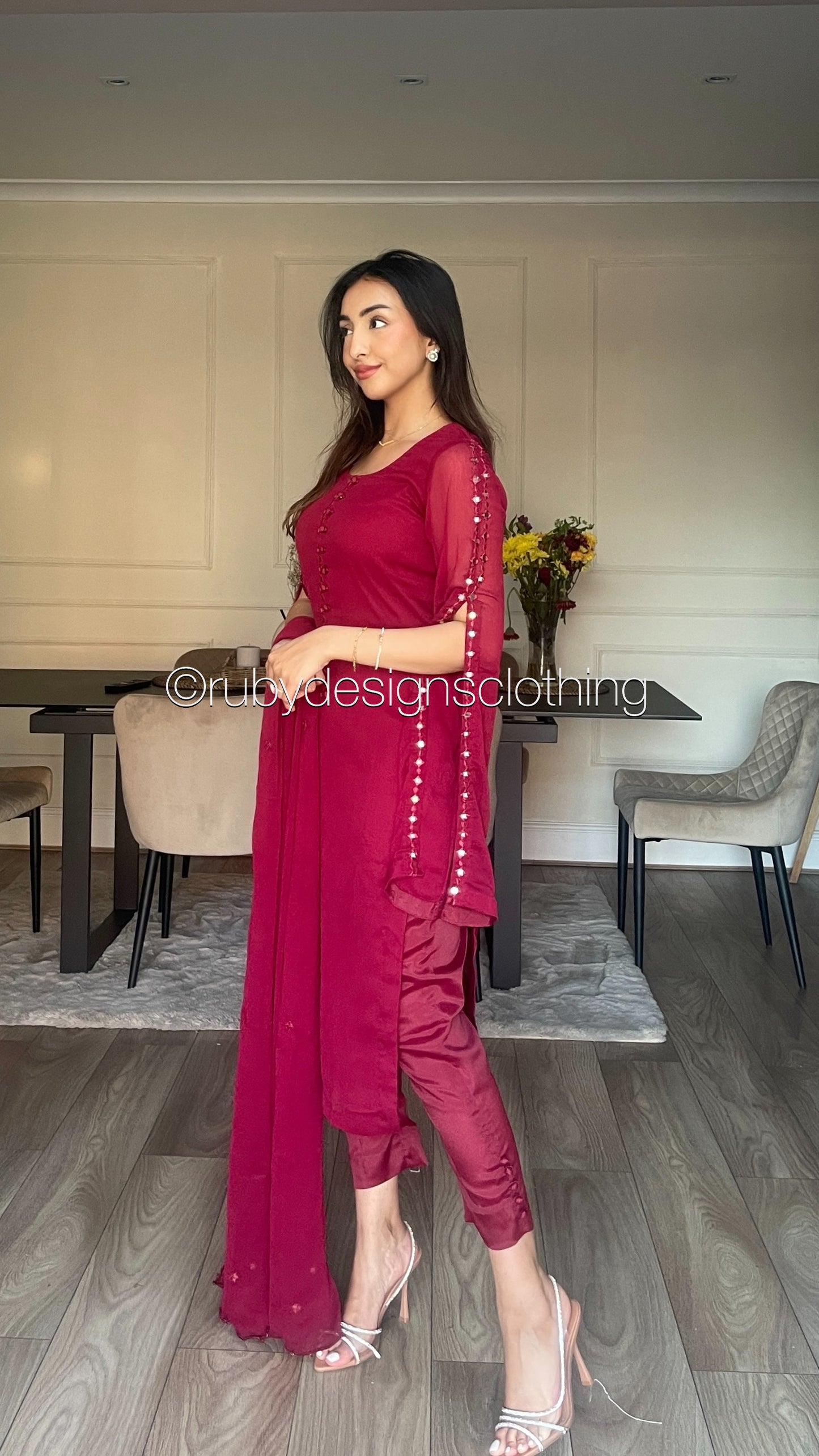 KAYRA Ruby - 3 Piece Ruby Chiffon Suit with Split Sleeve