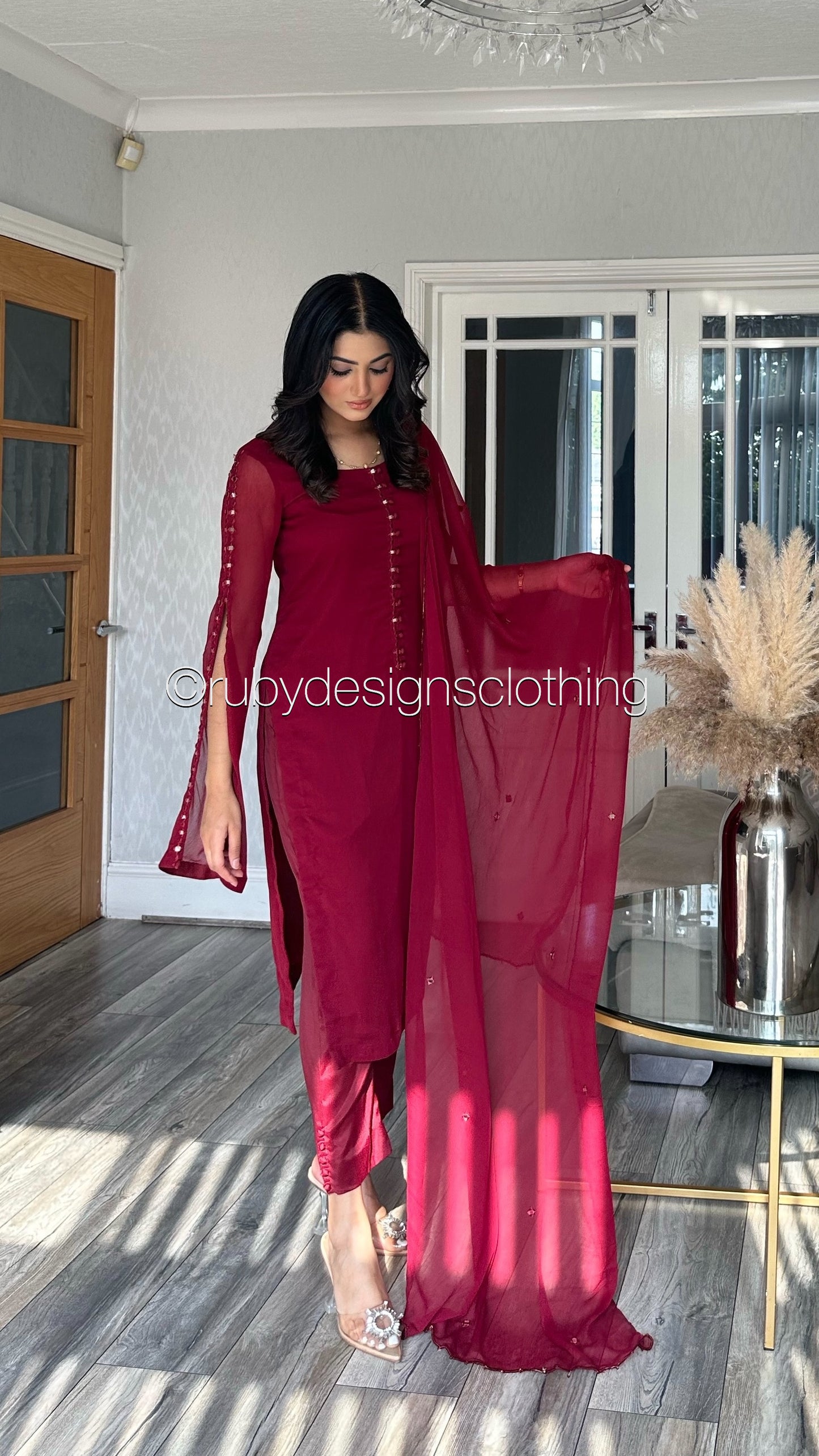 KAYRA Ruby - 3 Piece Ruby Chiffon Suit with Split Sleeve