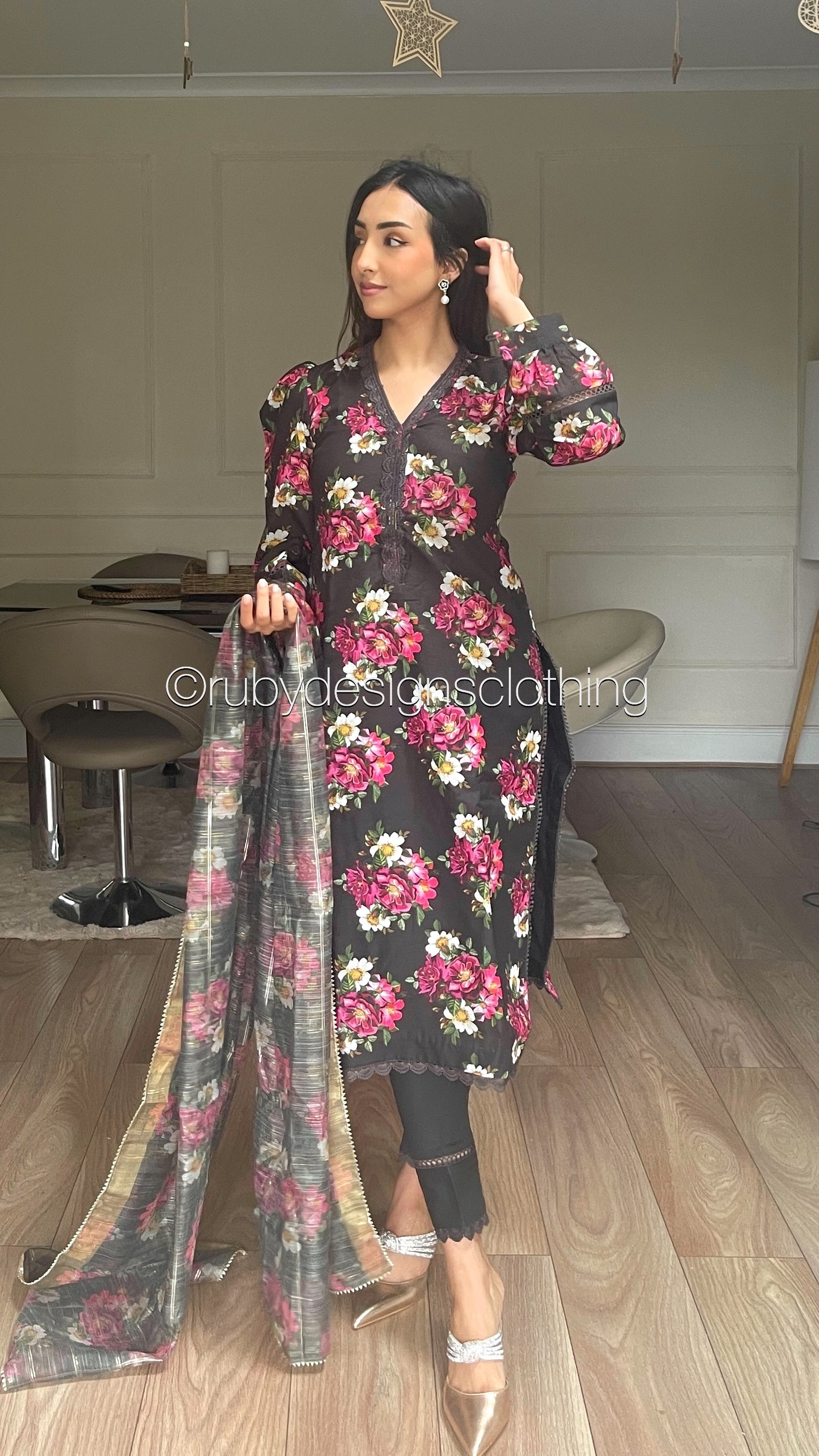 AFSHEEN Black - 3 Piece Black Floral Print Swiss Lawn Suit with Organza Dupatta (8034682962133)