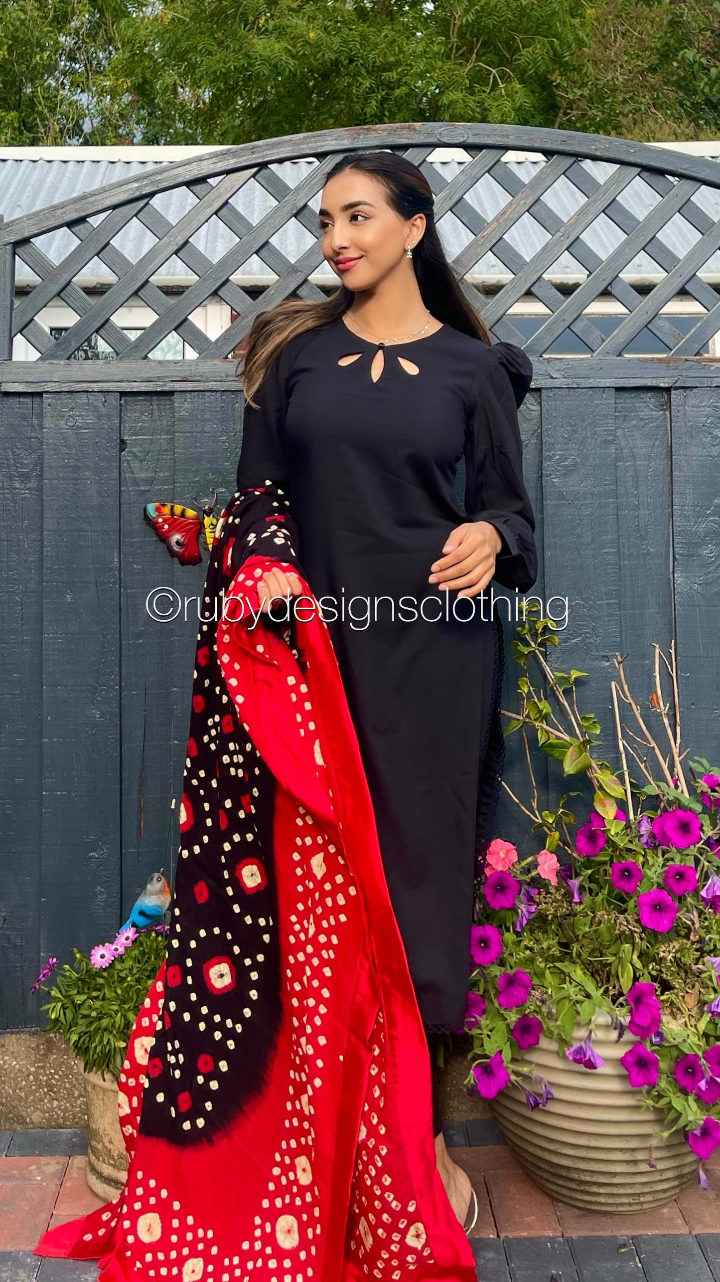 MAHNOOR - 3 Piece Black Swiss Lawn Suit with Chunri Dupatta (8025154453717)