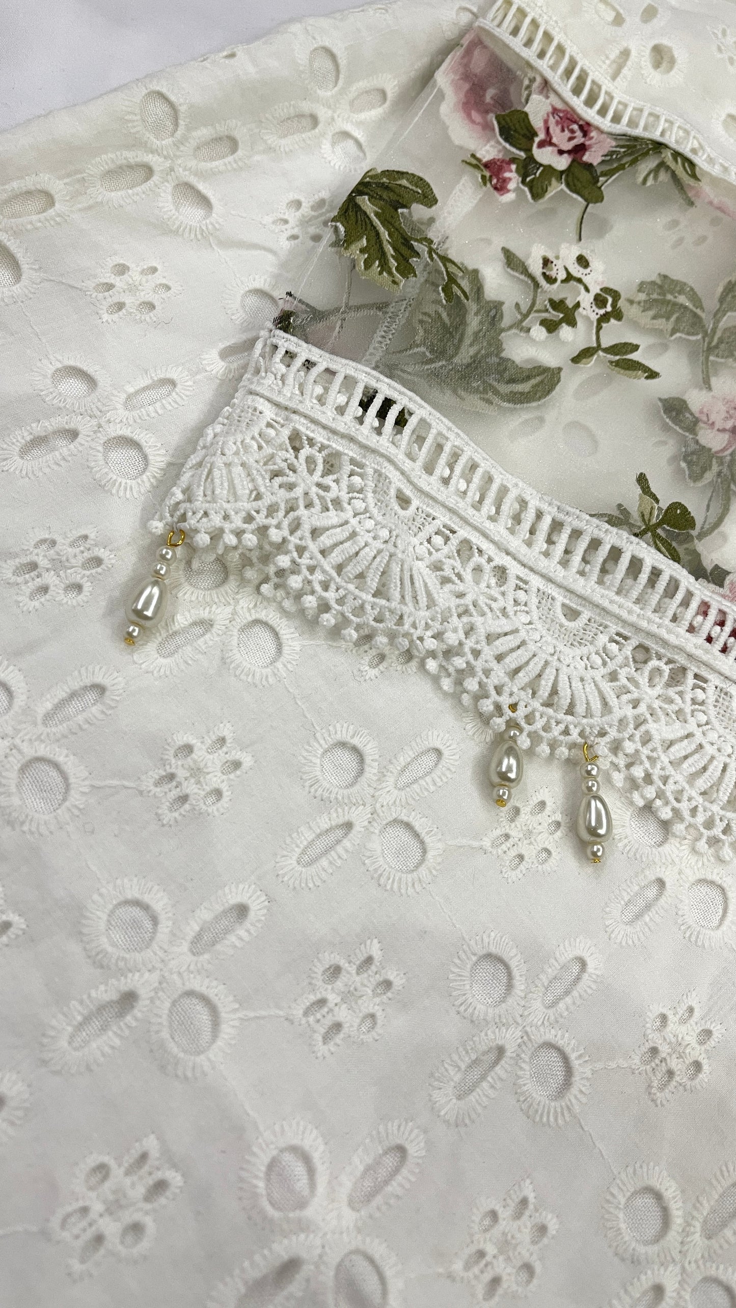 AARA - 3 Piece Chikankari Suit with Mirrors (6859708563640)