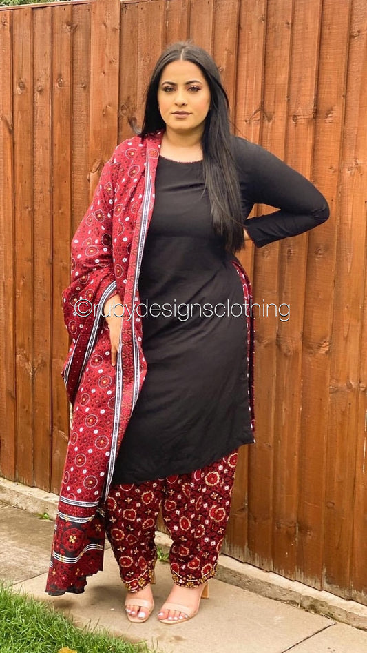 LABIBA - 3 Piece Linen Ajrak Suit with Bead and Sequin Details (6766005715128)