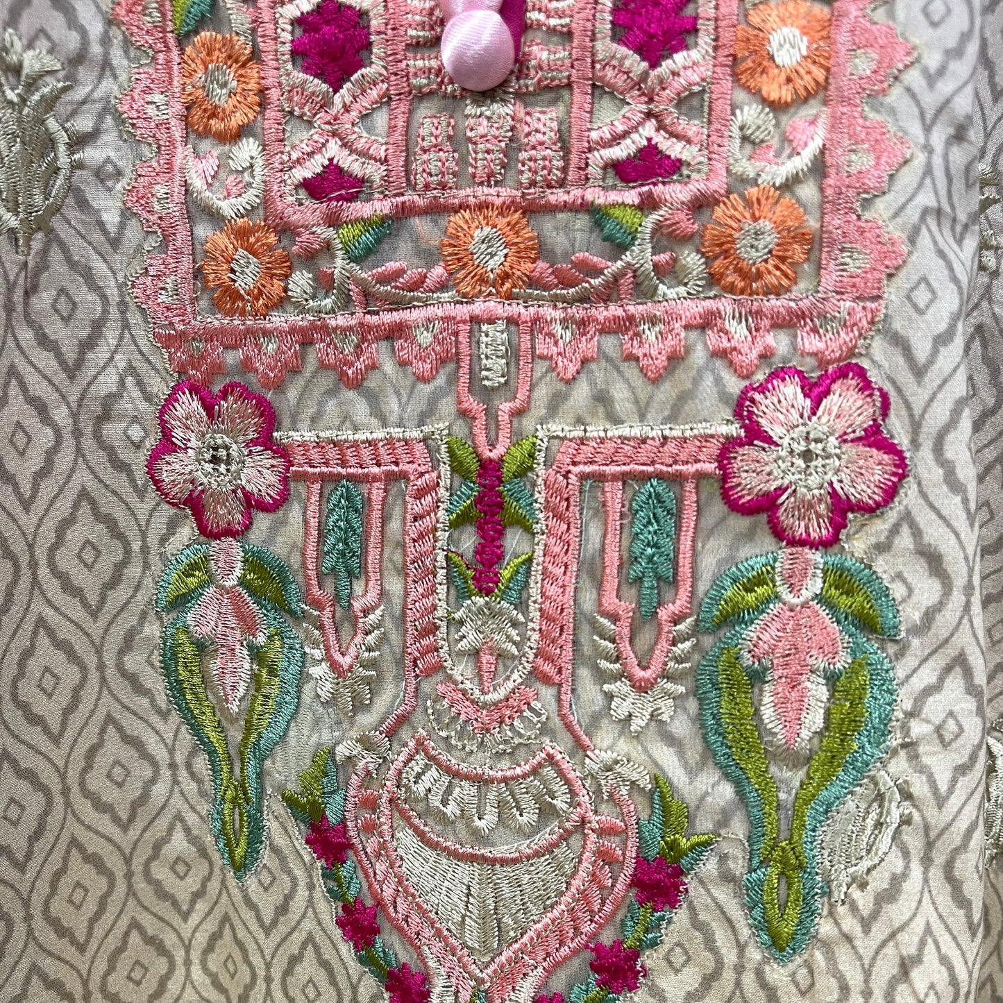Original KHAS 3 Piece Stitched Luxury Lawn Suit with Chiffon Dupatta (6649749733560)