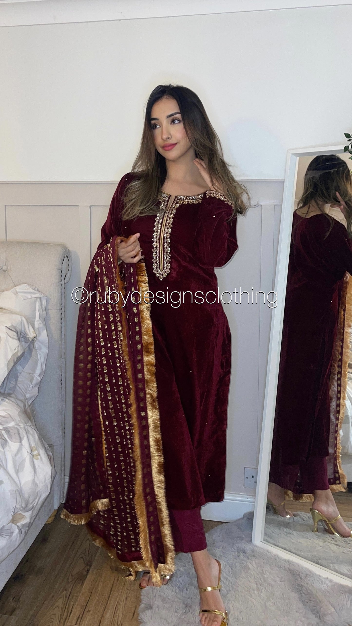 HAFSA - 3 Piece Maroon Velvet Suit with Jamawar Chiffon Dupatta (7953755570389)