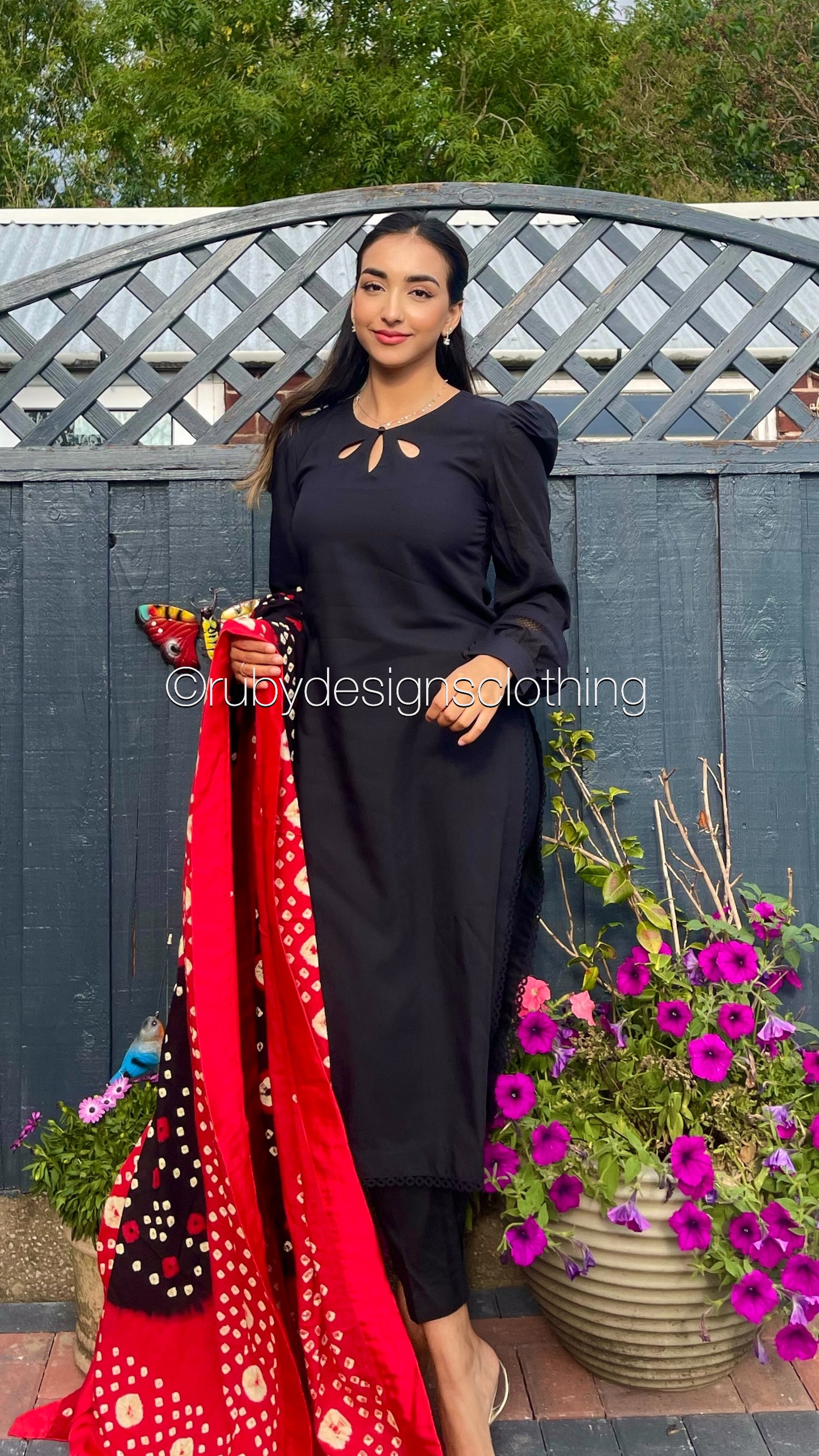 MAHNOOR - 3 Piece Black Swiss Lawn Suit with Chunri Dupatta (8025154453717)