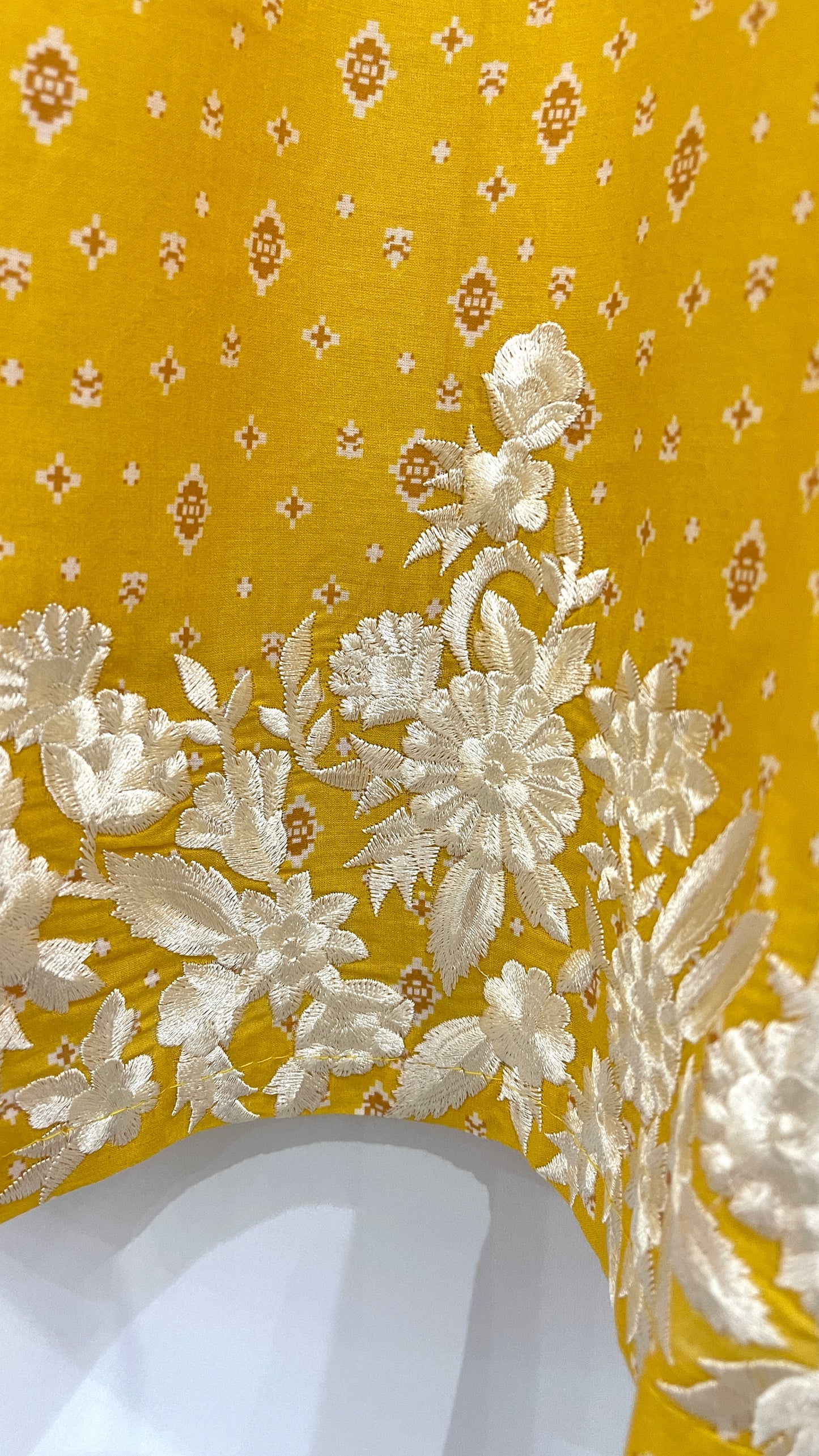 Original Agha Noor 3 Piece Yellow Cotton Suit (6663636156600)