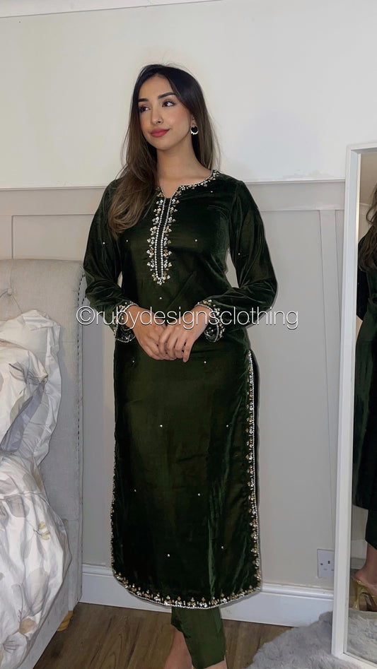 AMARA - 3 Piece Dark Green Velvet Suit with Organza Dupatta (7953754980565) (8747999527125)