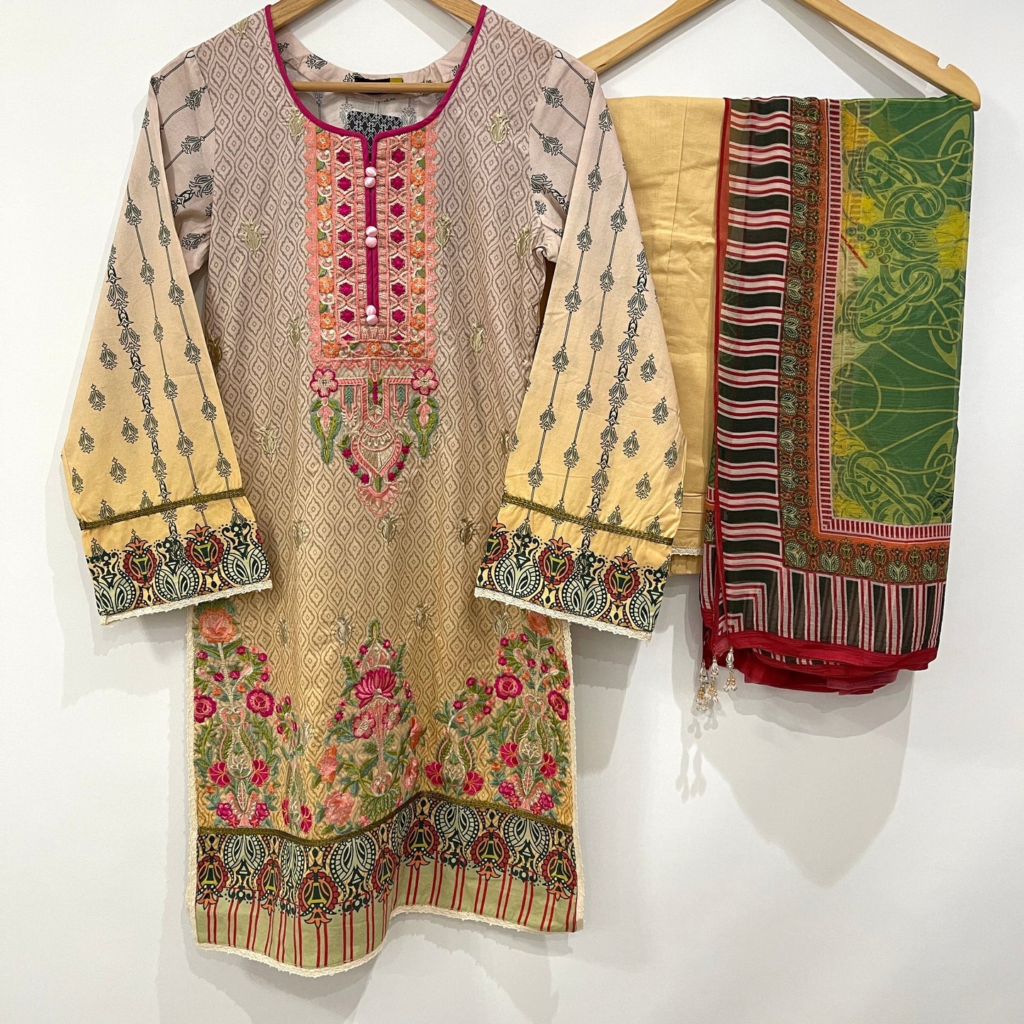 Original KHAS 3 Piece Stitched Luxury Lawn Suit with Chiffon Dupatta (6649749733560)
