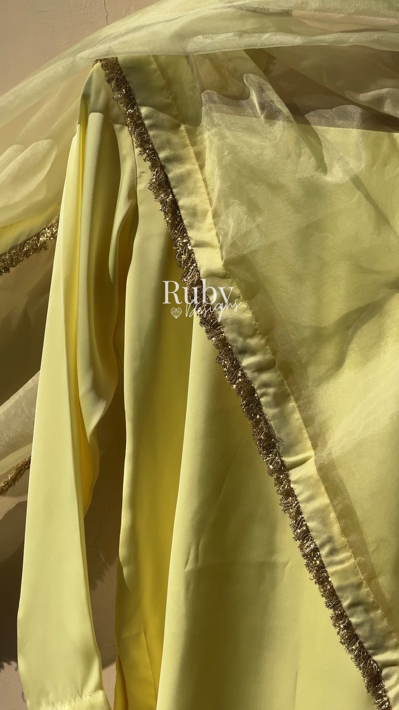 AMELLE Honey - 3 Piece Silk Suit with Balloon Pants