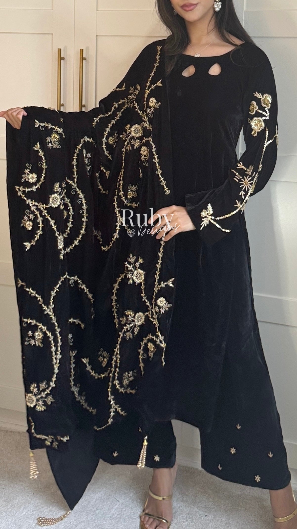 RAISA Black - 3 Piece Luxury Velvet Suit with Heavy Embellished Shawl