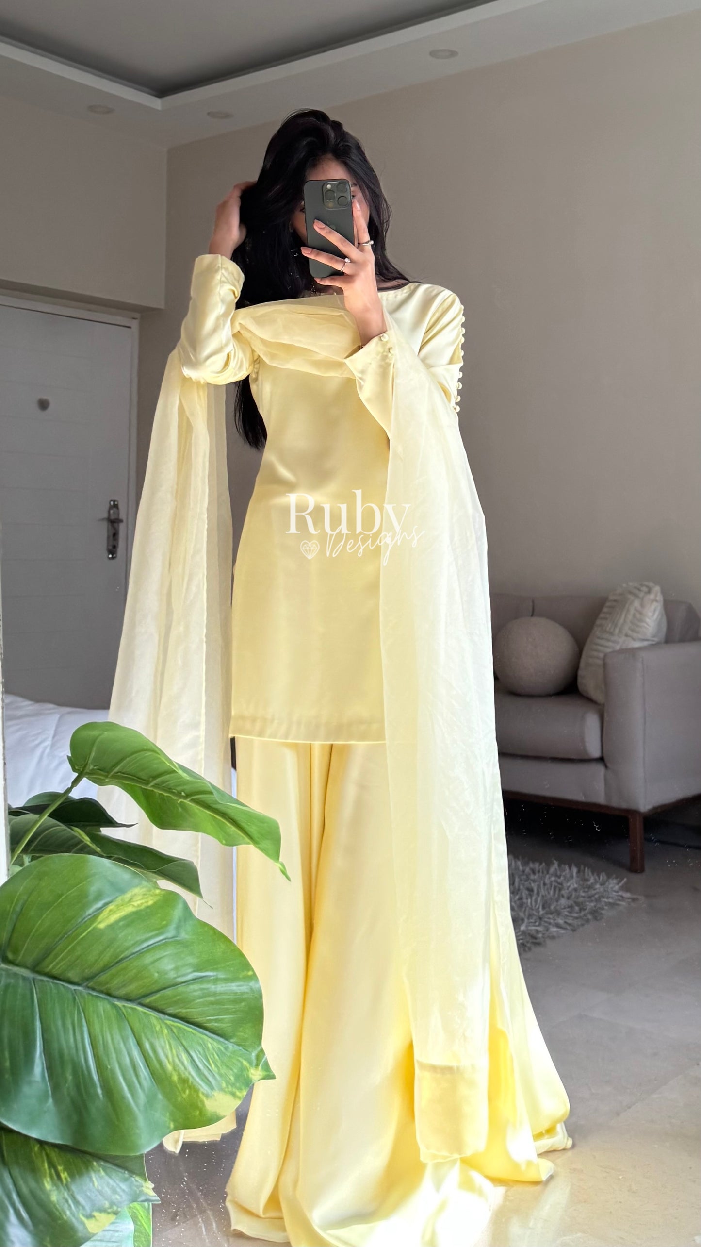 LAYA Butter - 3 Piece Silk Suit with Flowy Trousers