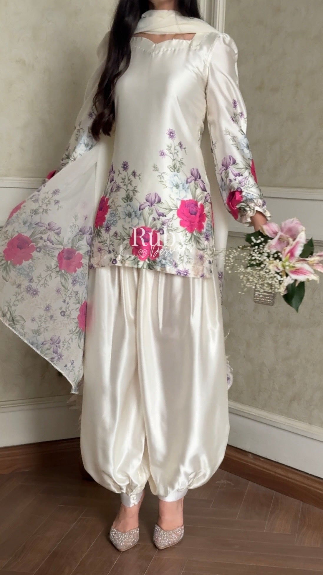 FLEUR Pearl - 3 Piece Silk Suit with Balloon Pants