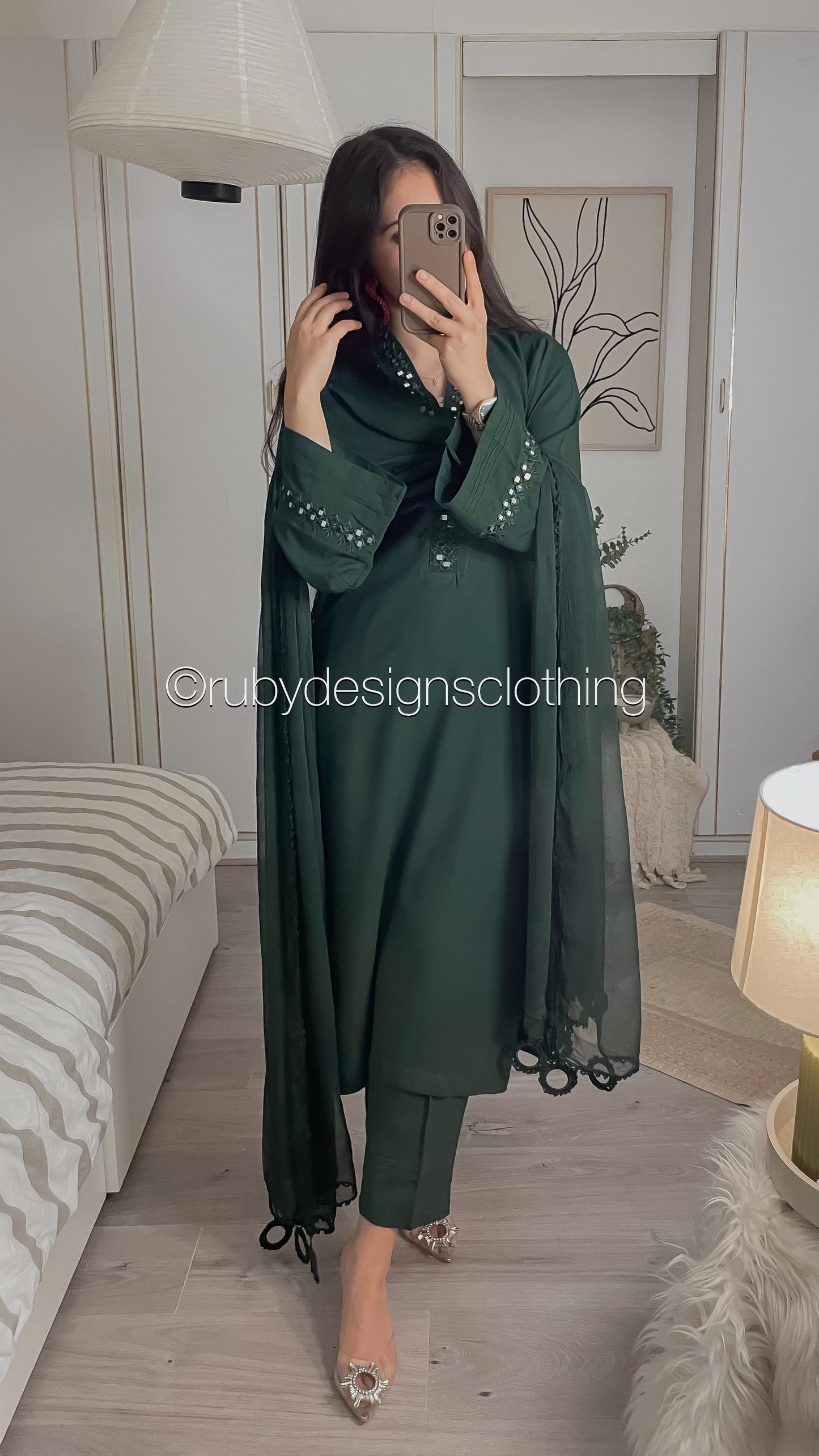 TARA Green - 3 Piece Linen Suit with Mirror Work