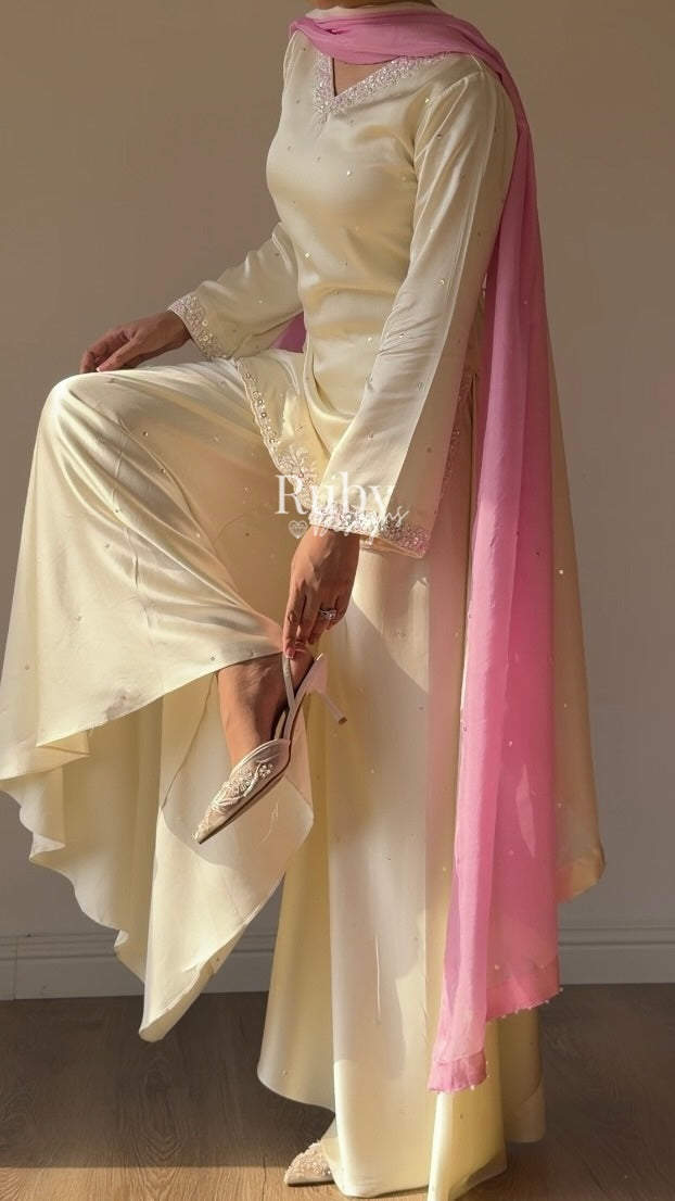 AMAYA - 3 Piece Silk Suit with Ombrè Dupatta
