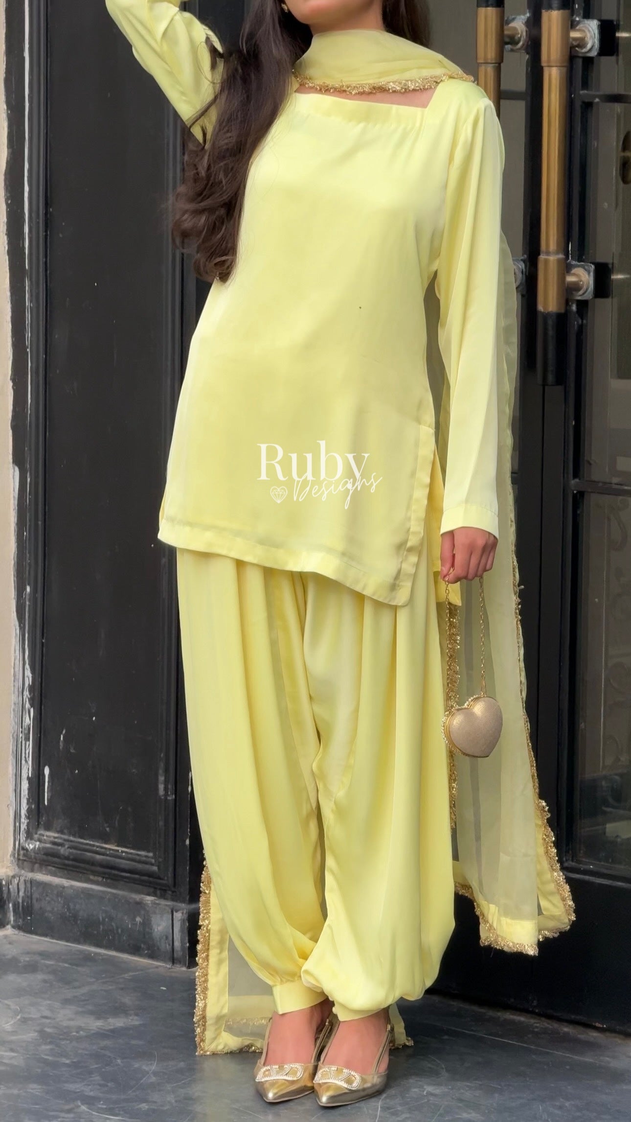 AMELLE Honey - 3 Piece Silk Suit with Balloon Pants