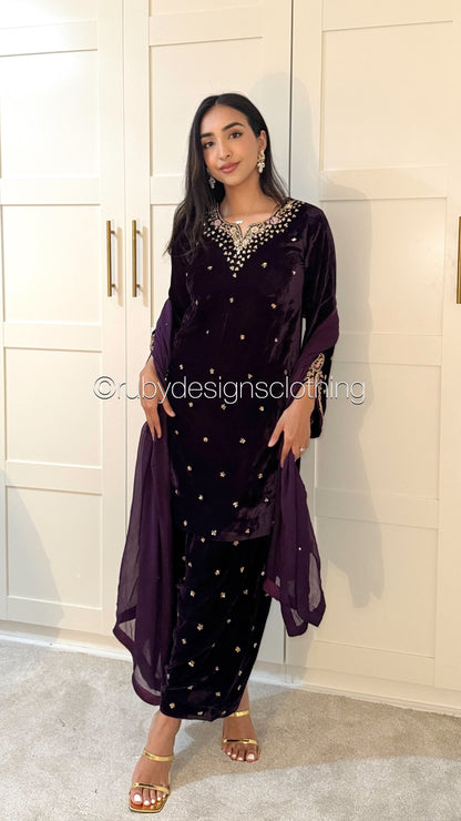 RUBA - 3 Piece Luxury Velvet Suit with Chiffon Dupatta