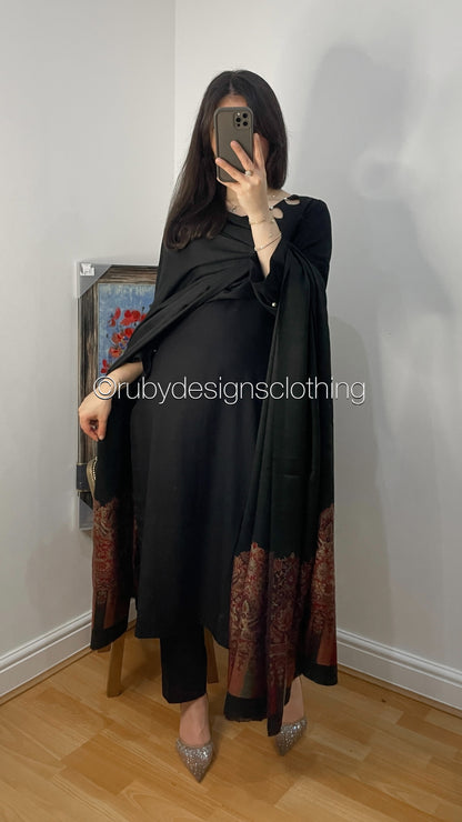 MIRA Black - 3 Piece Linen Suit with Printed Shawl