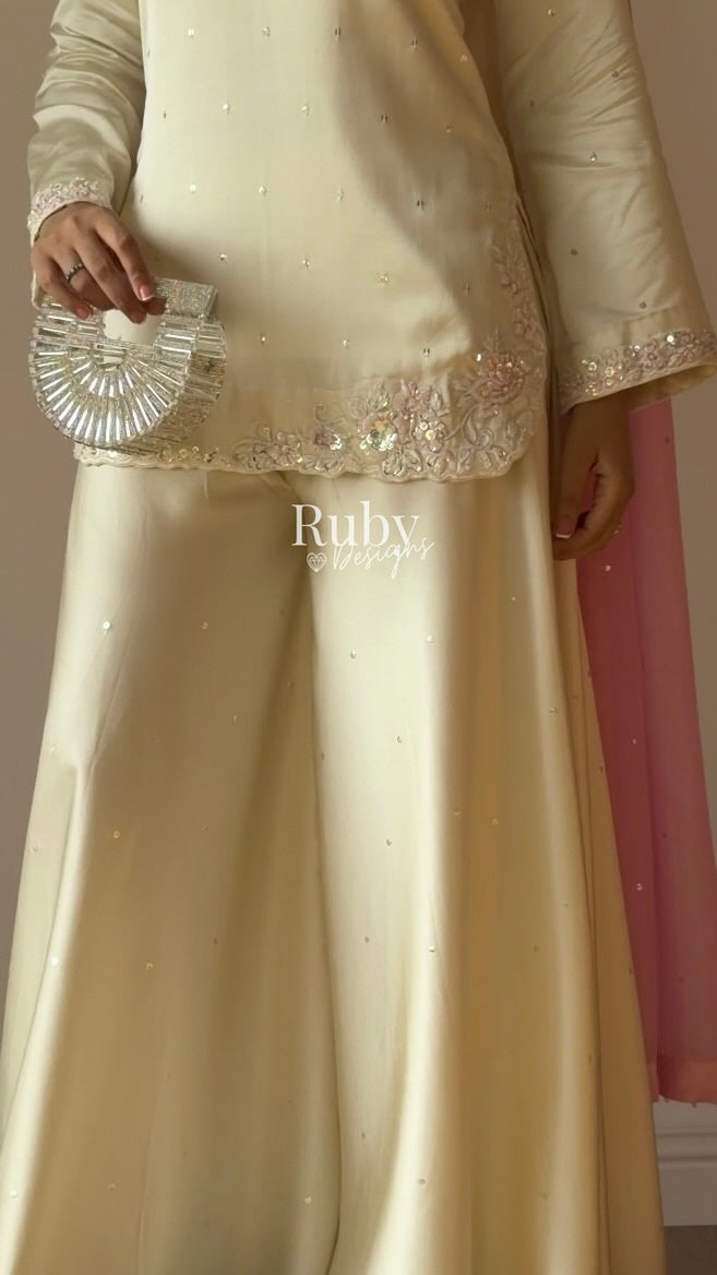 AMAYA - 3 Piece Silk Suit with Ombrè Dupatta
