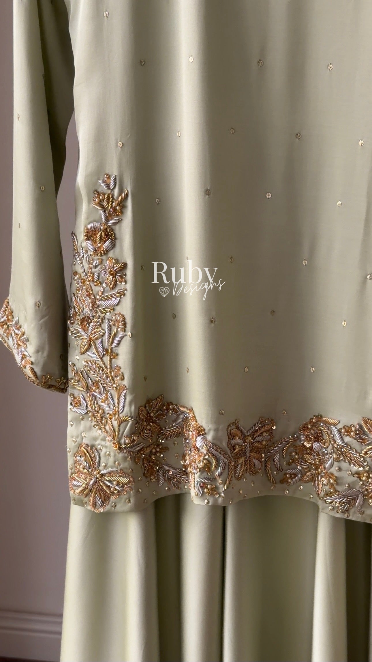 AENA Fern - 4 Piece Silk Suit with Matching Potli Bag