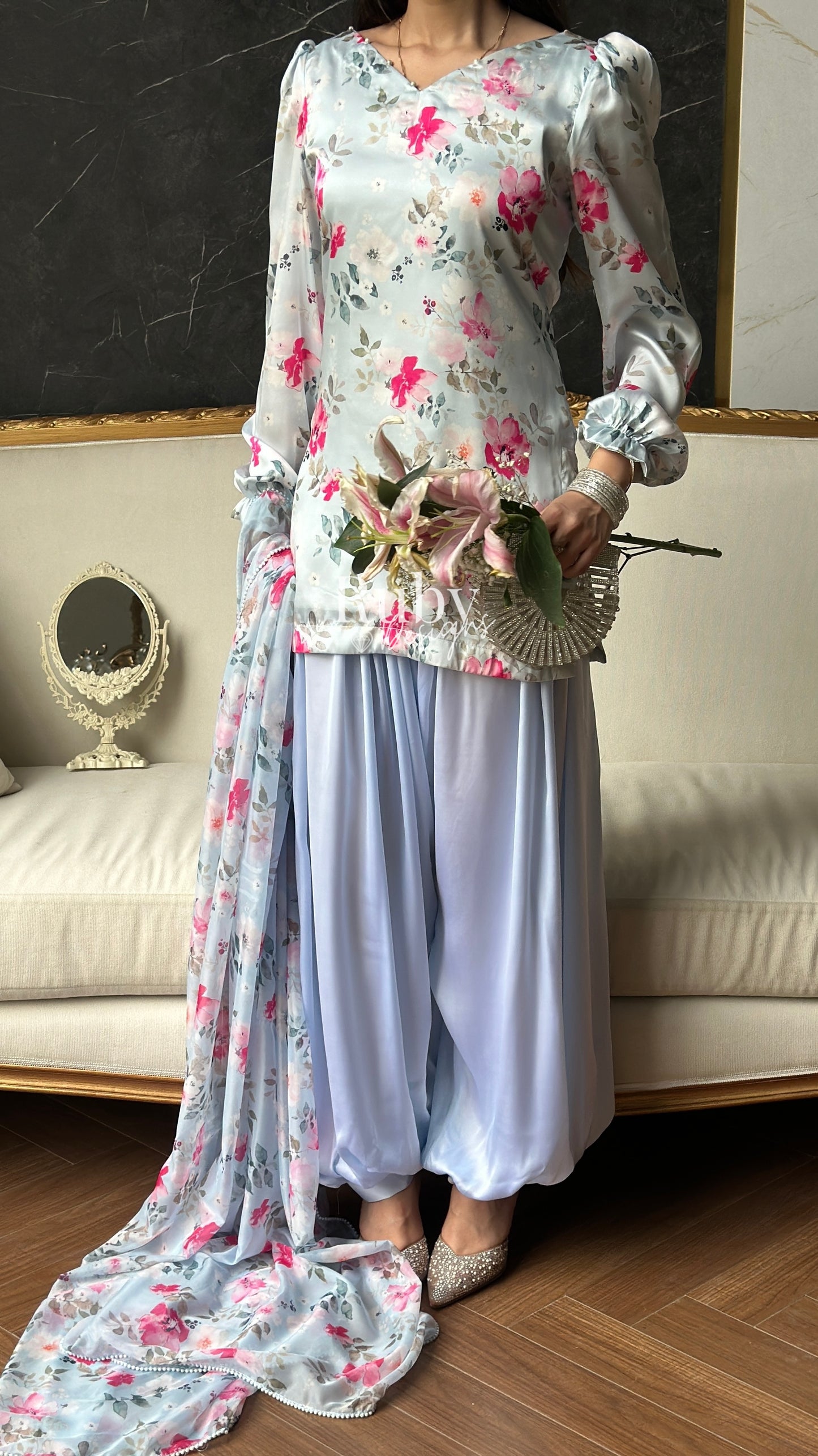 FLEUR Sky - 3 Piece Silk Suit with Balloon Pants