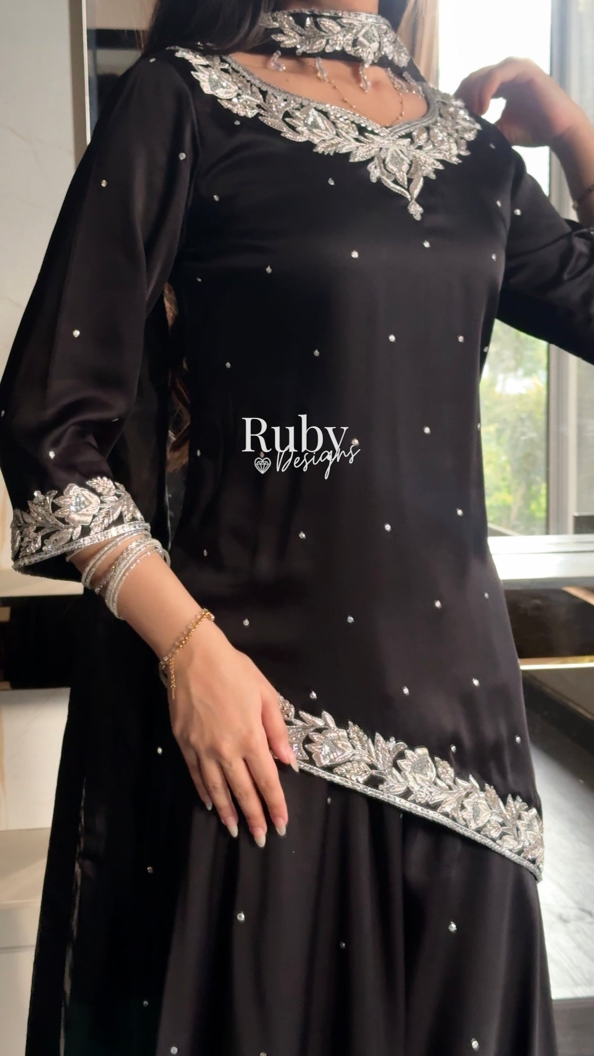 RANI Noir - 3 Piece Luxury Silk Suit with Matching Bag