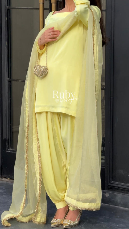 AMELLE Honey - 3 Piece Silk Suit with Balloon Pants