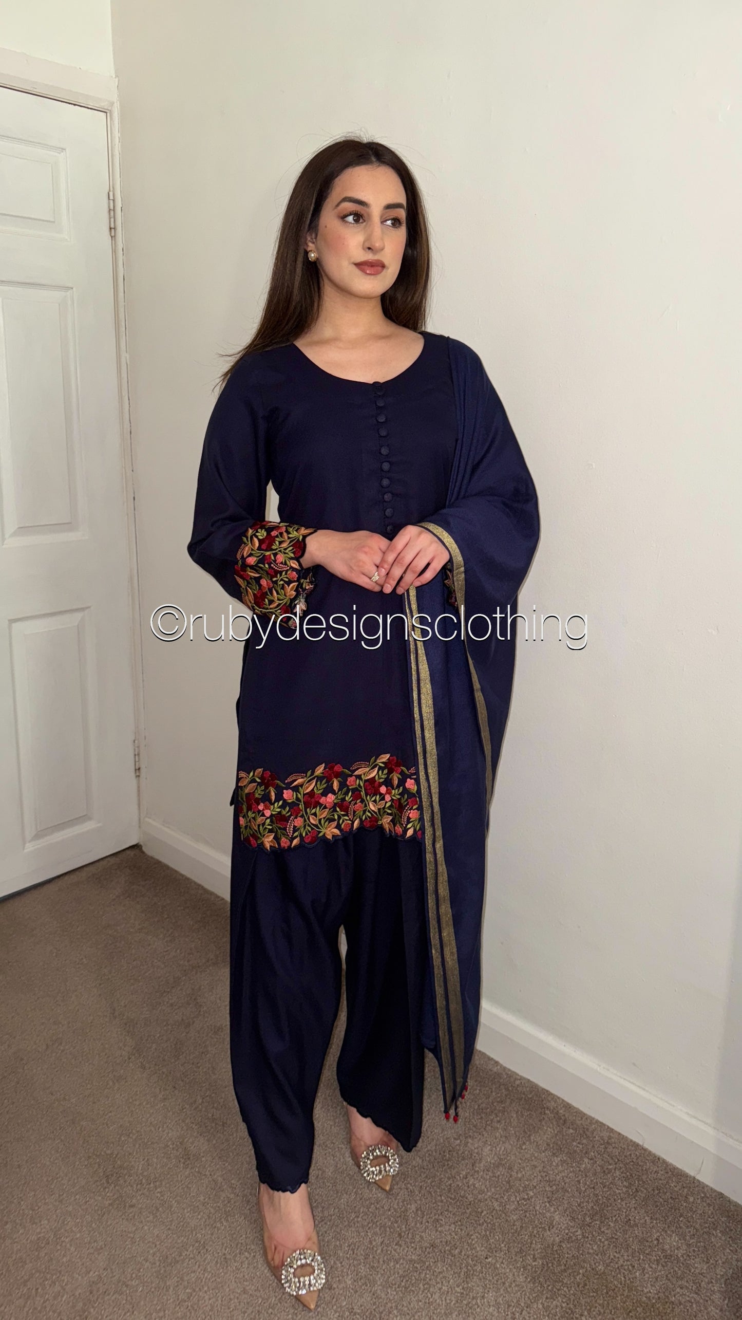 TAIBA - 3 Piece Navy Marina Suit with Shawl