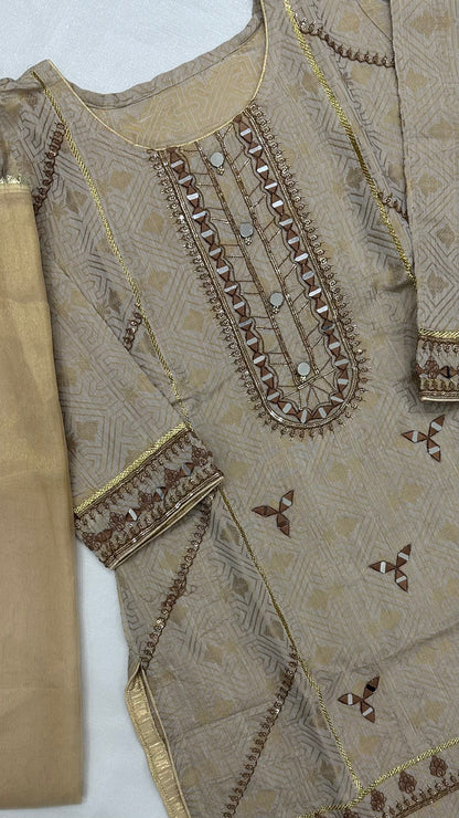 EXCLUSIVE SAMPLE - 2 Piece Grey/Beige Jacquard Kurta with Masoori Dupatta (8748040519893)