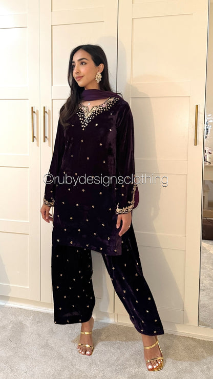 RUBA - 3 Piece Luxury Velvet Suit with Chiffon Dupatta