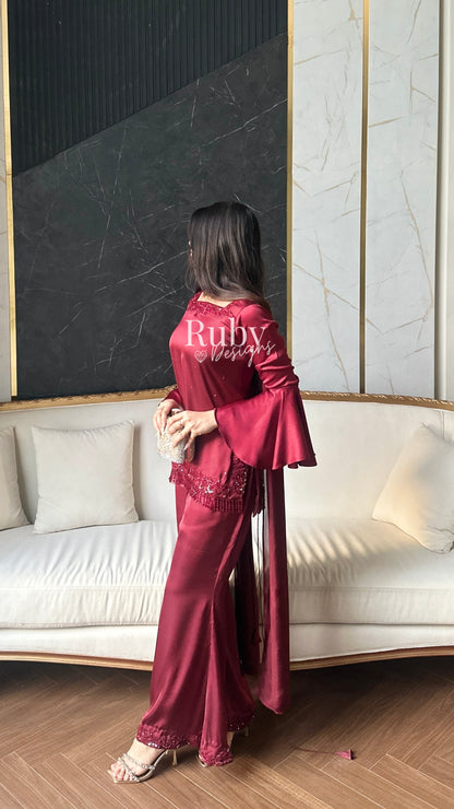 KAREENA Rouge - 3 Piece Silk Suit with Crystal Choker Dupatta