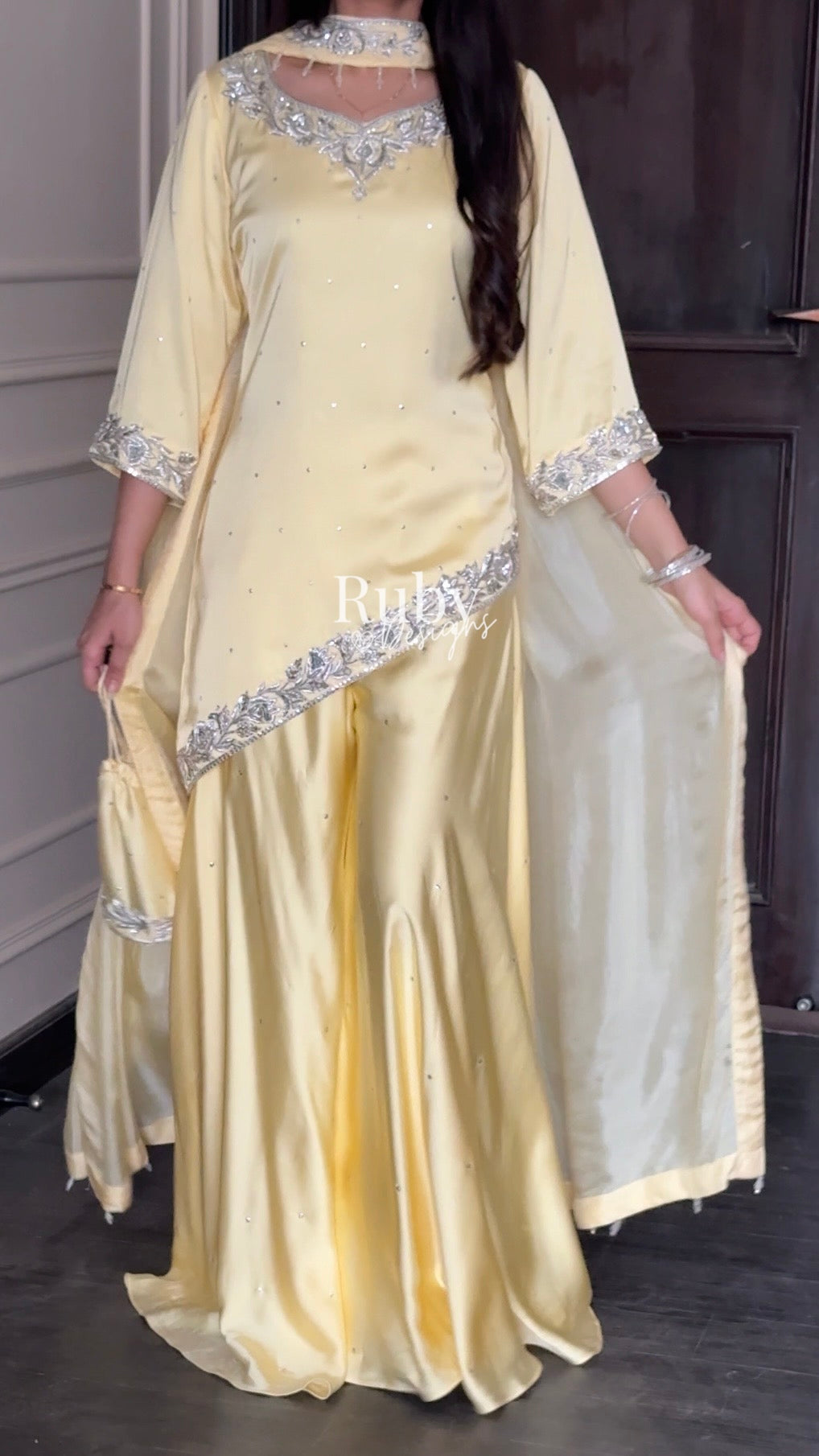 PRE-ORDER (6-8 week estimated dispatch): RANI Butter - 4 Piece Luxury Silk Suit with Matching Bag