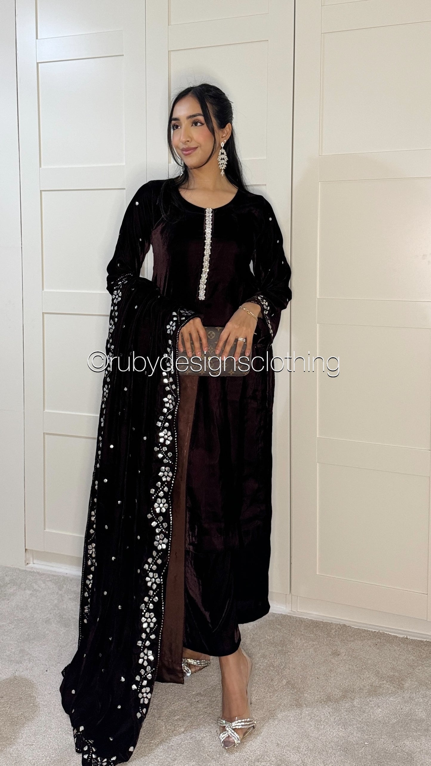 AZIZA - 3 Piece Luxury Velvet Suit with Mukaish Work