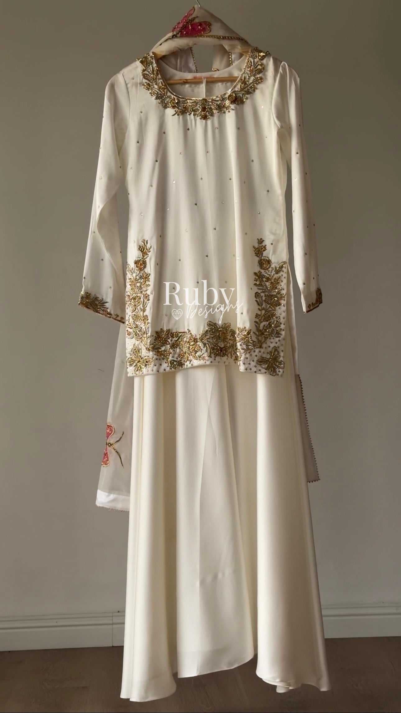 AENA Lily - 4 Piece Silk Suit with Matching Potli Bag