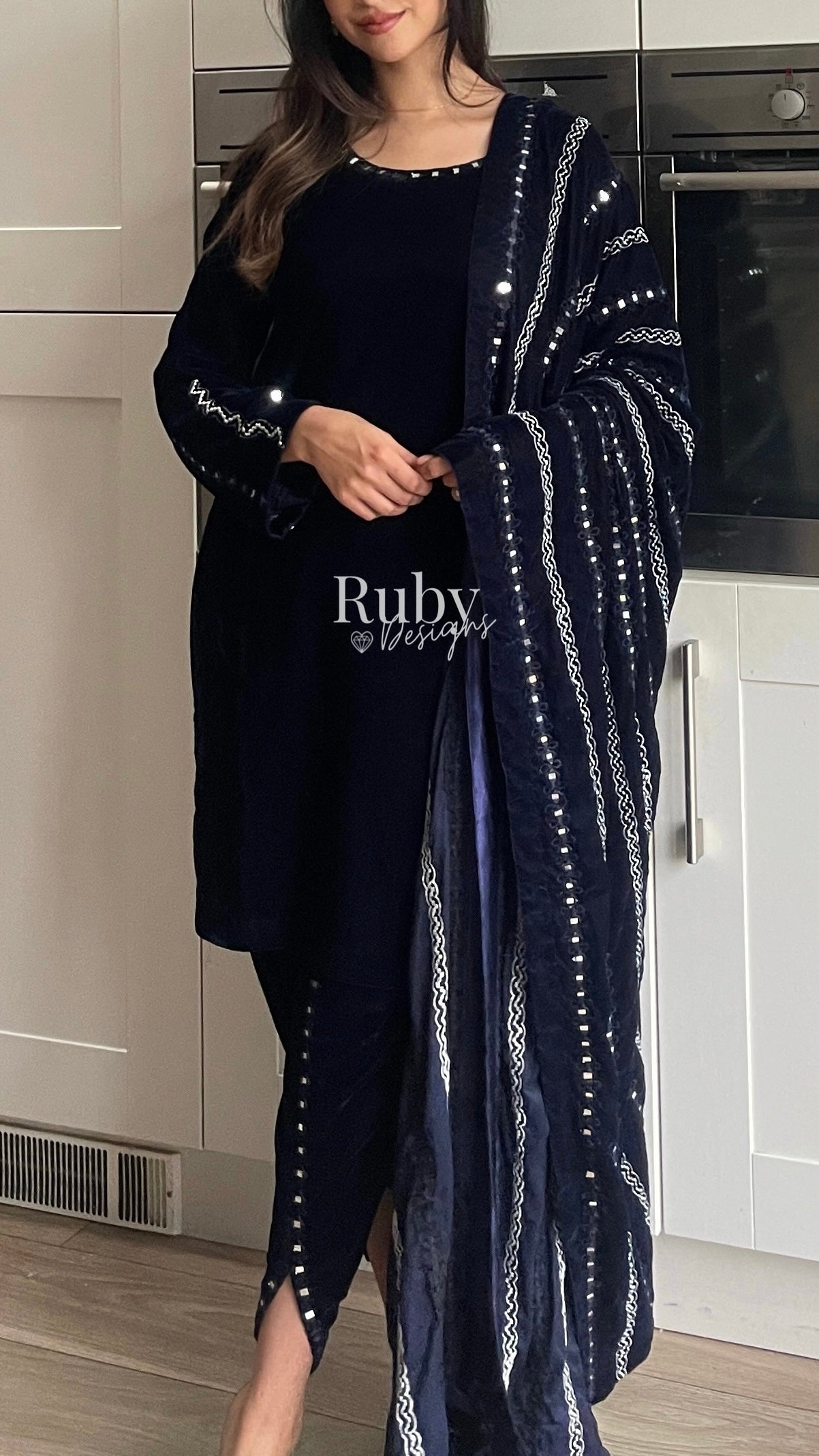 ELMIRA - 3 Piece Luxury Velvet Suit with Heavy Mirror Shawl