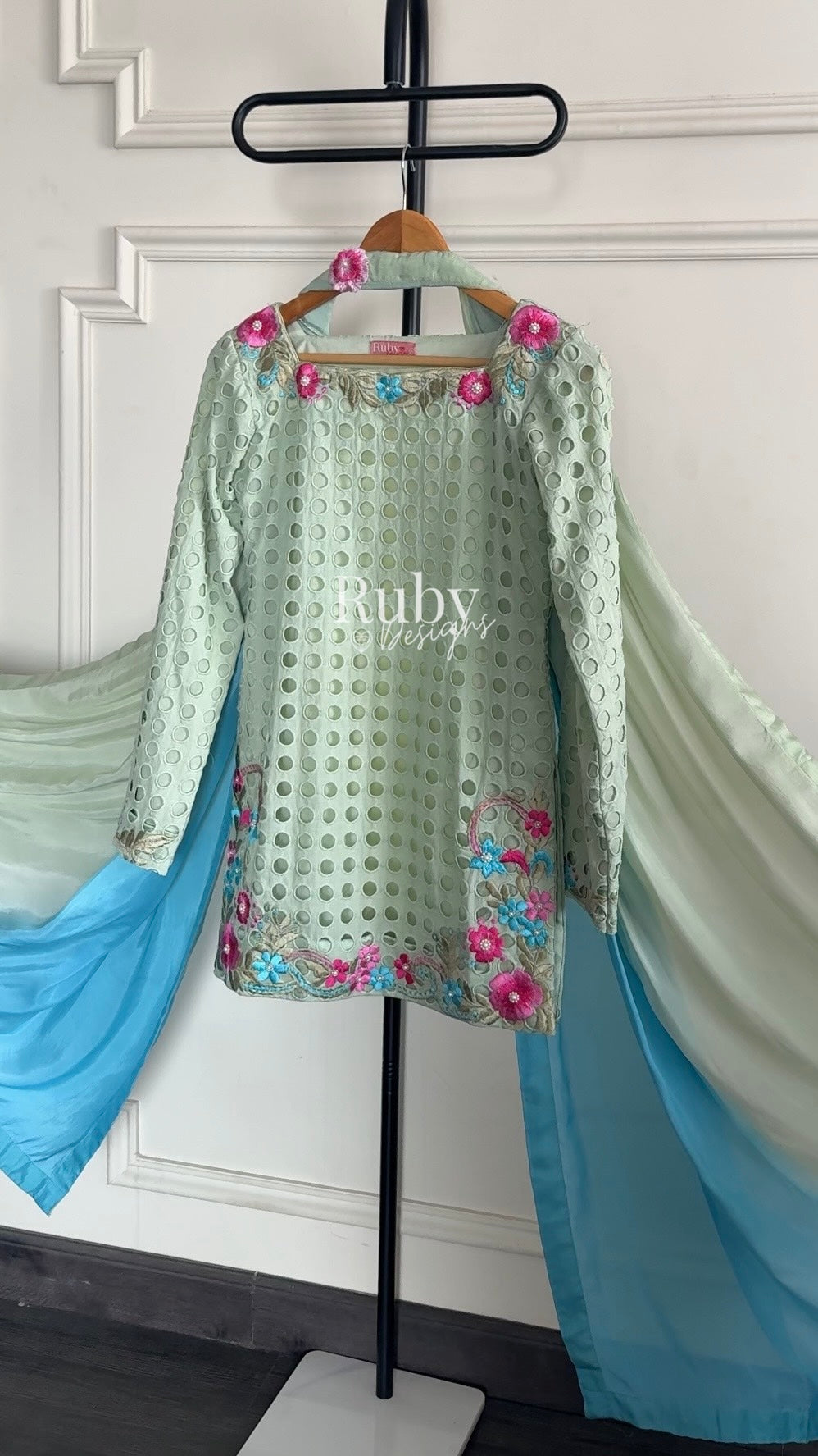ALIZEH Sage - 3 Piece Chikankari Suit with Ombré Dupatta