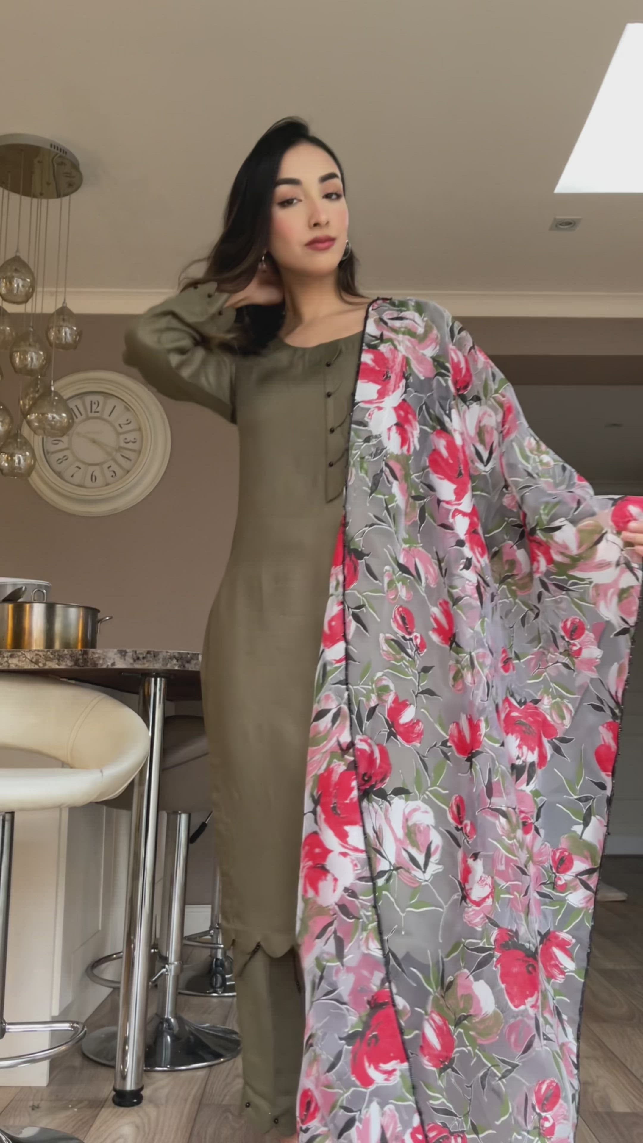 Plain suit with printed dupatta online best sale