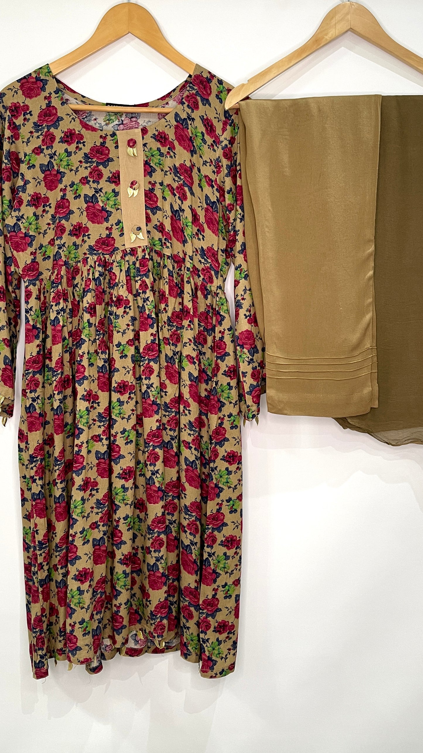 Minor Defect: 3 Piece Beige Floral Print Linen Dress
