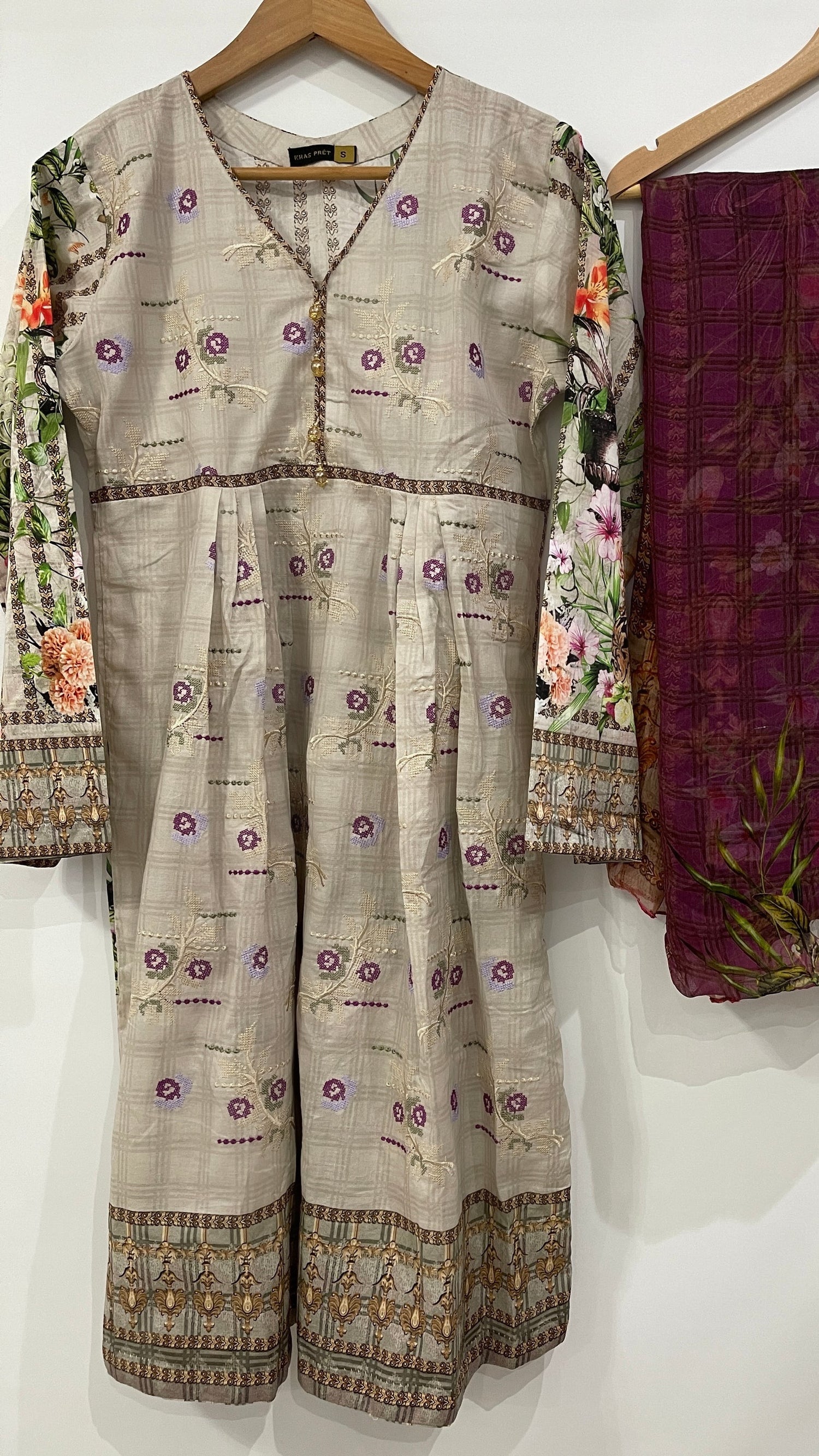 Original KHAS 3 Piece Grey Lawn Suit with Printed Chiffon Dupatta (7874289729749)