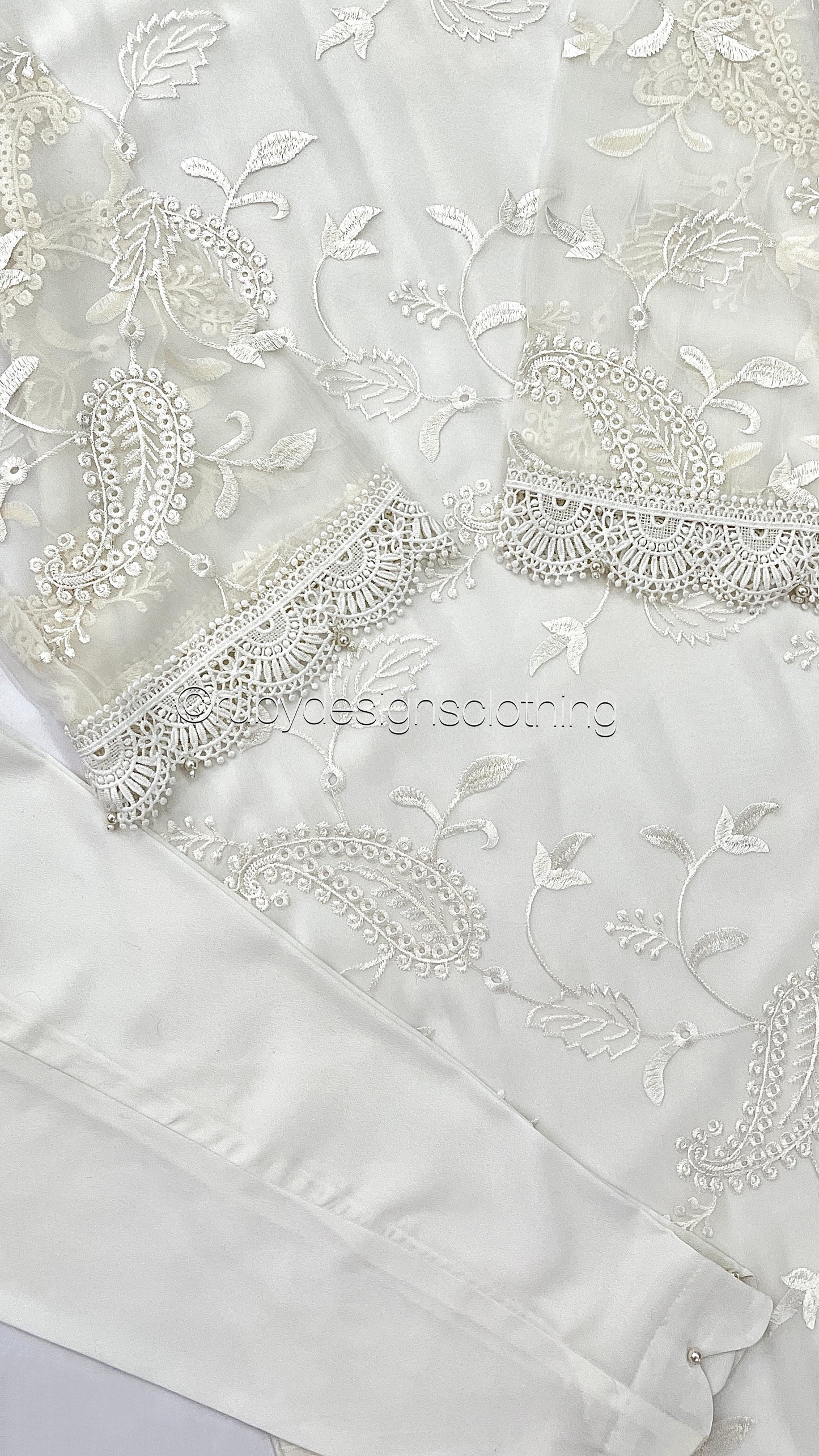 IQRA - White 3 Piece Embroidered Chiffon Suit with Organza Dupatta