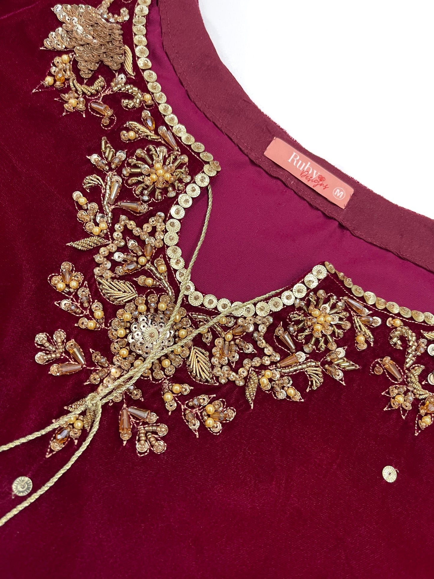 AMIRA - 3 Piece Luxury Velvet Suit with Mirror Latkan